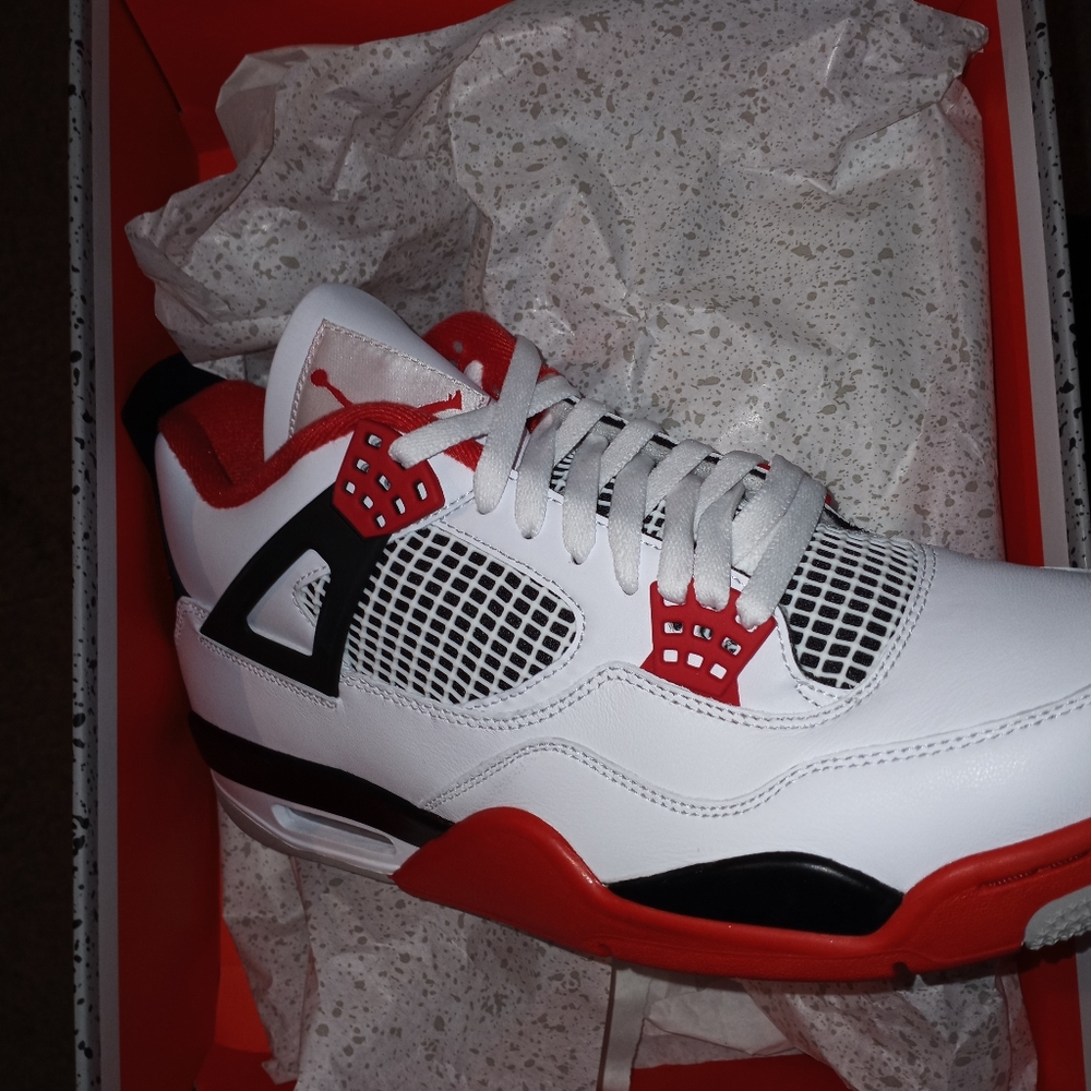Jordan - Picture 2 of 9